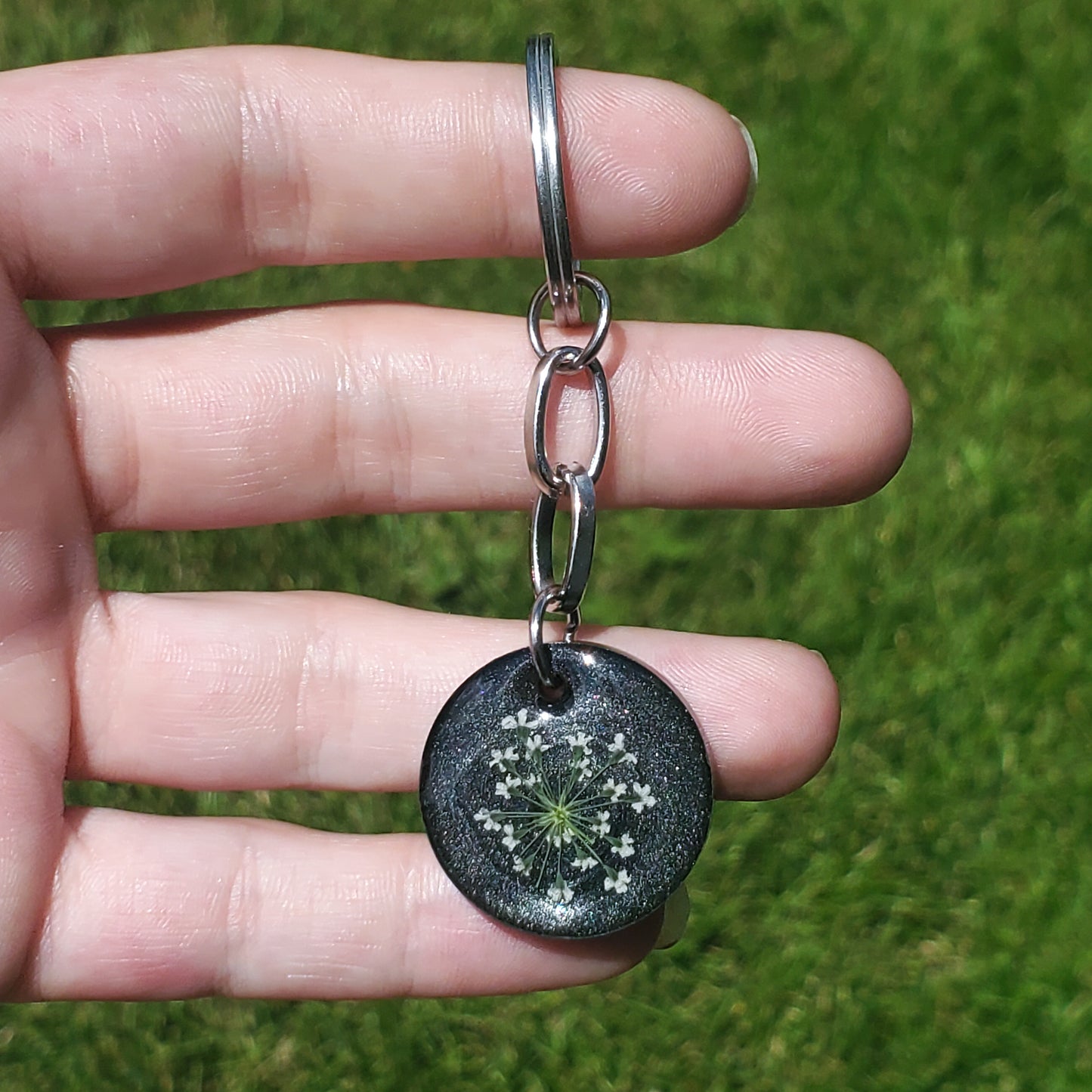 Nightfall Laceflower Keychain