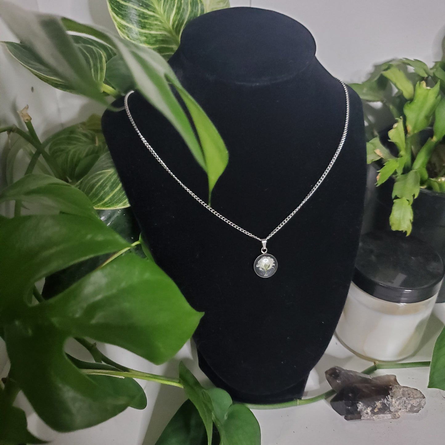 Midnight Florets Stud & Necklace Set